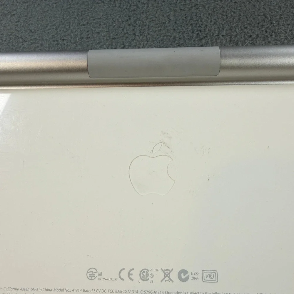 Apple wireless keyboard